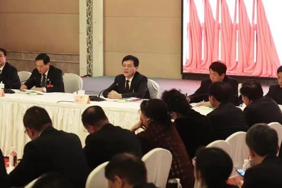刘星参加市政协五届三次会议联组讨论时强调